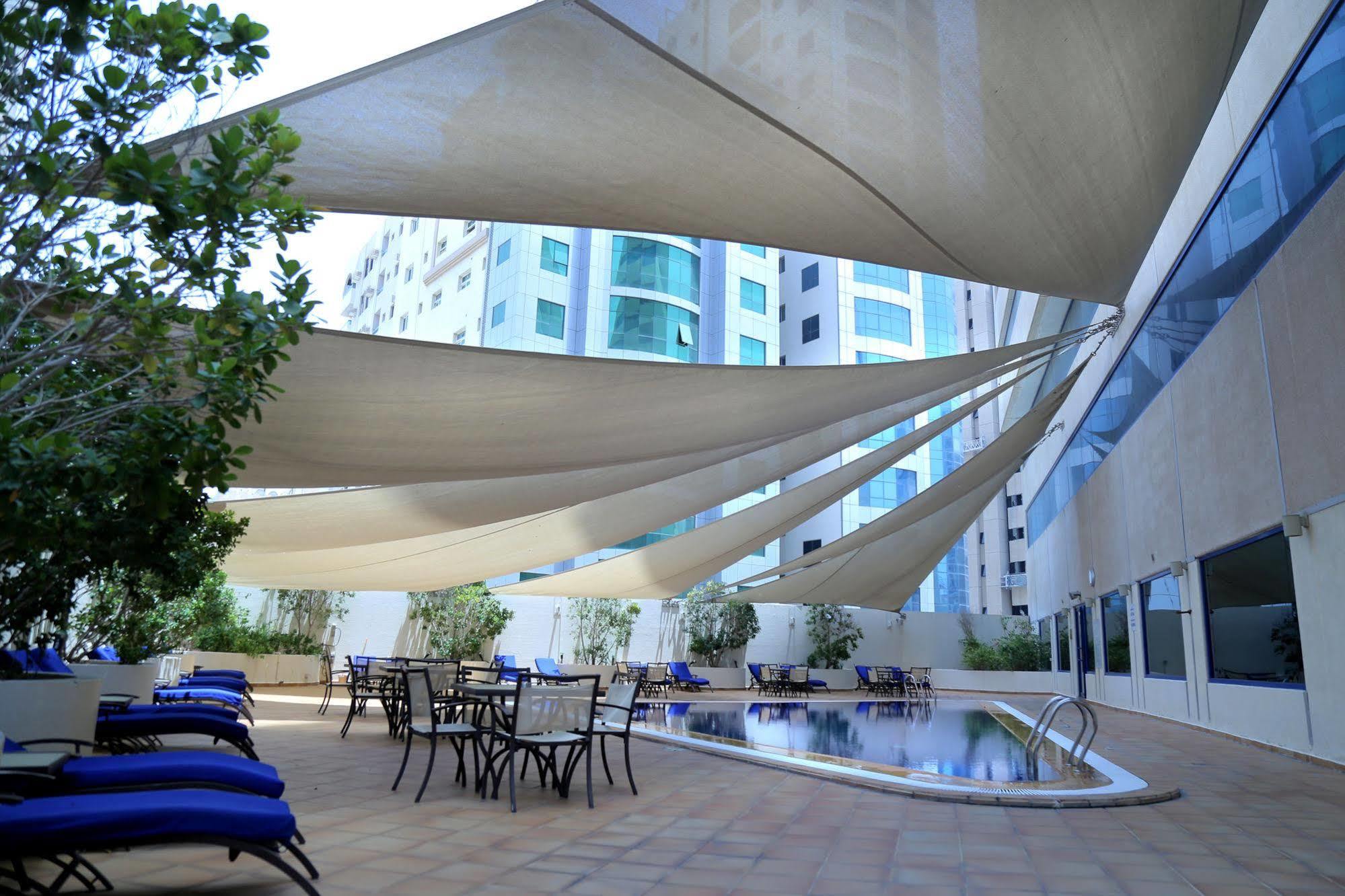 Swiss-Belhotel Sharjah Exterior photo